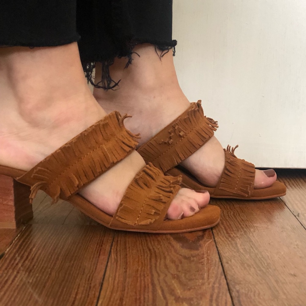 ABLE Facunda Block Heels with fringe - Picture 7 of 8